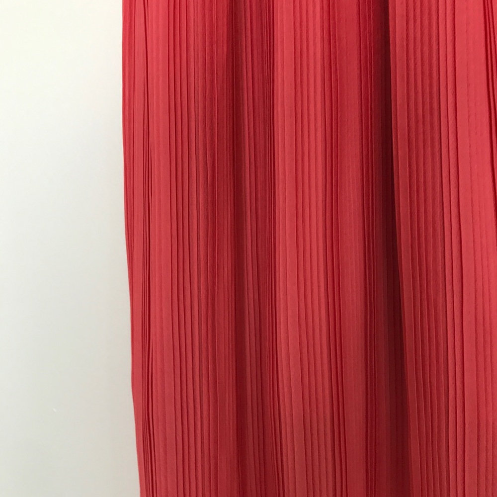 Flowy pleaded summer dress - Picture 4 of 8